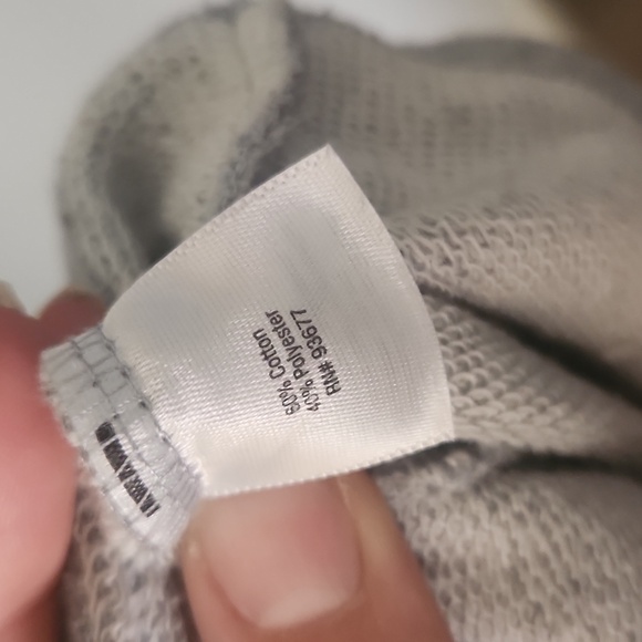 🆕️PROJECT RUNWAY: Sweatshirt Dress - Picture 5 of 6